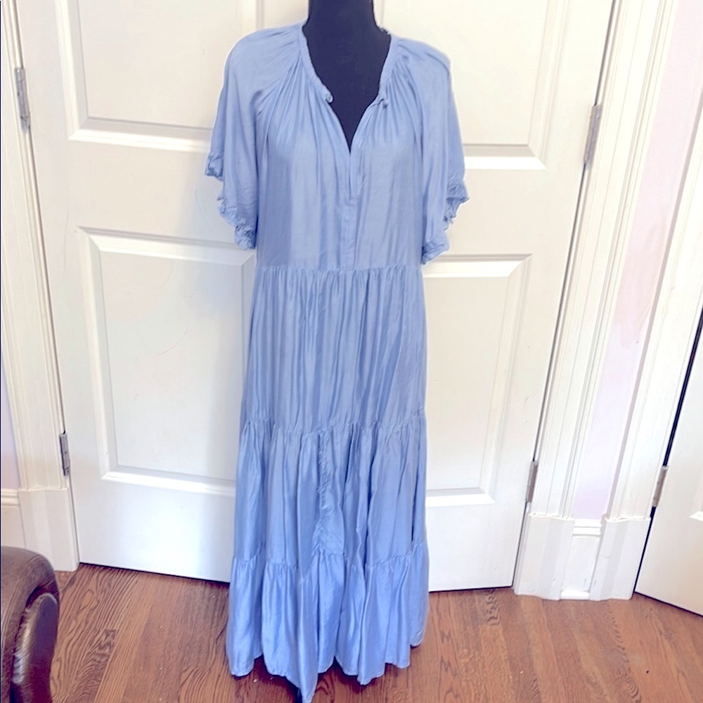 Elegant Blue Maxi Dress